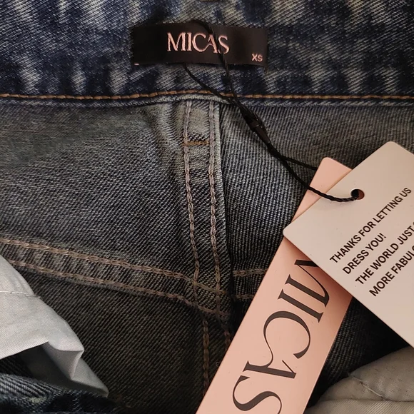 Micas NWT Light Wash Barrel Jeans Size XS - Picture 4 of 8